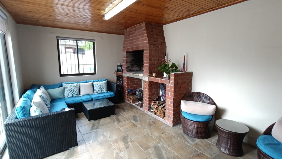 3 Bedroom Property for Sale in Highbury Western Cape